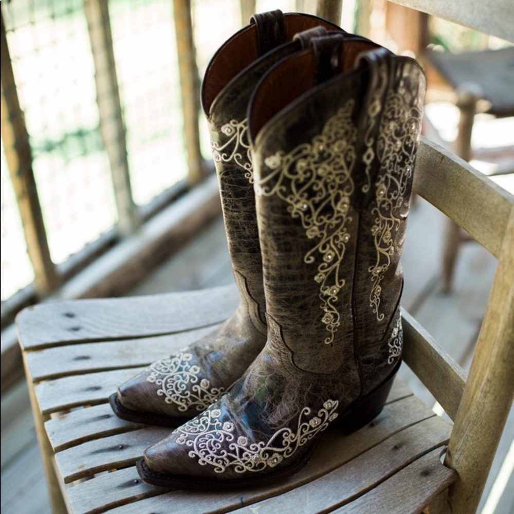Corral Style Lace Embroidery Jewelled Boots